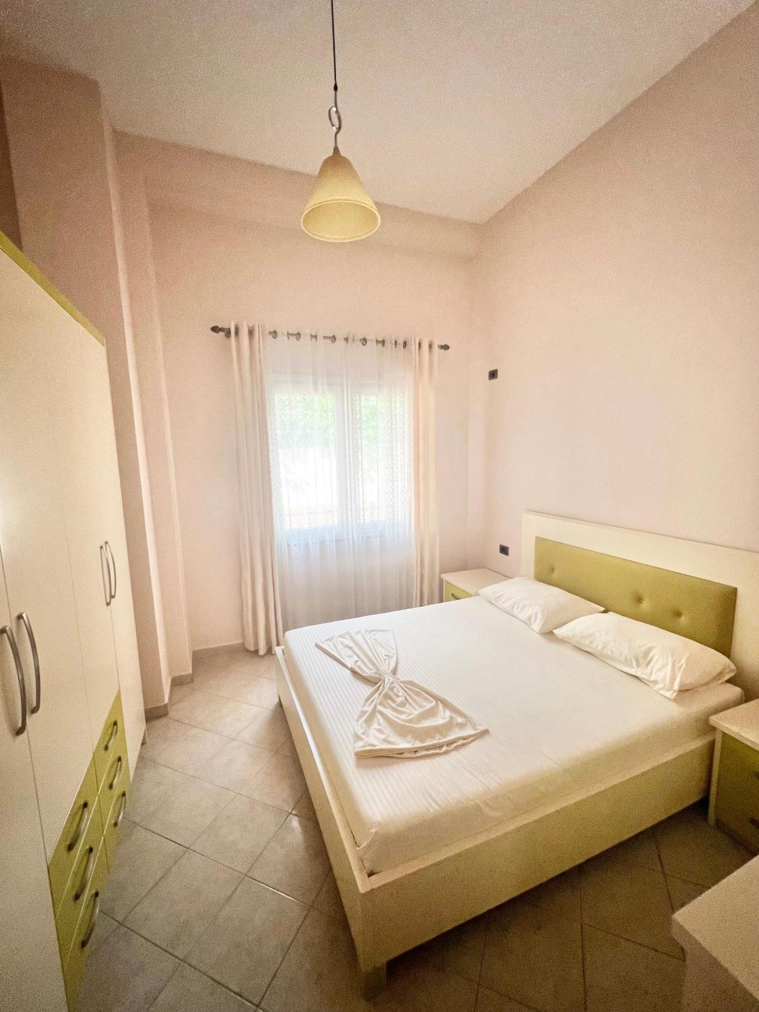 Marika Apart Hotel Golem  Bagian luar foto
